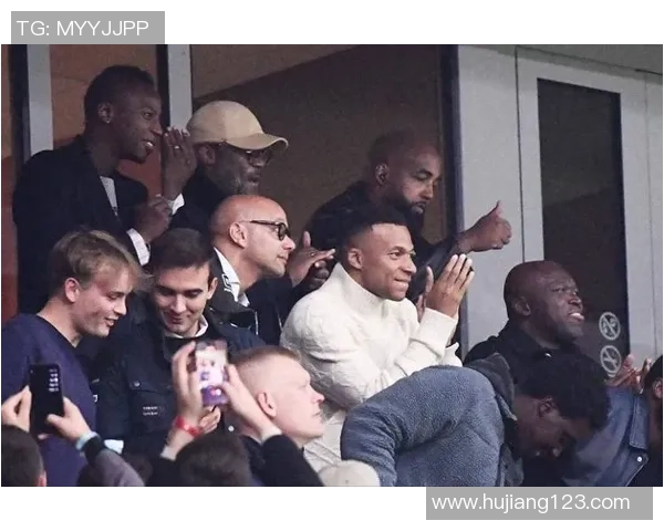 姆巴佩弟弟法甲崭露头角8场3球模仿哥哥庆祝引发热议 姆巴佩弟弟法甲崭露头角8场3球模仿哥哥庆祝引发热议