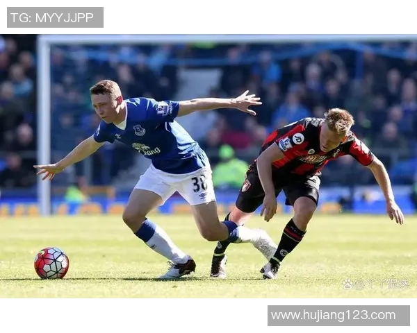 英超焦点战伯恩茅斯与埃弗顿展开保级生死较量争夺关键三分 英超焦点战伯恩茅斯与埃弗顿展开保级生死较量争夺关键三分